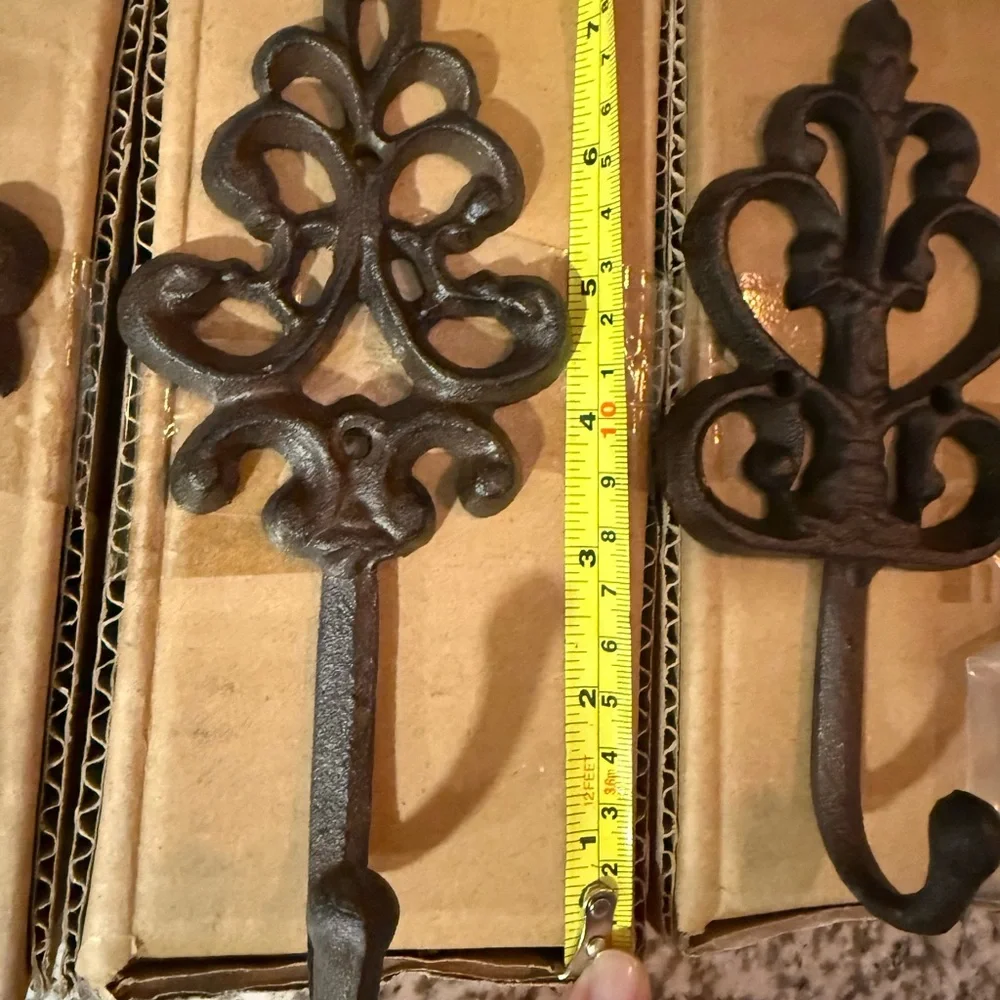 Vintage-Style dark brown Wall Hooks